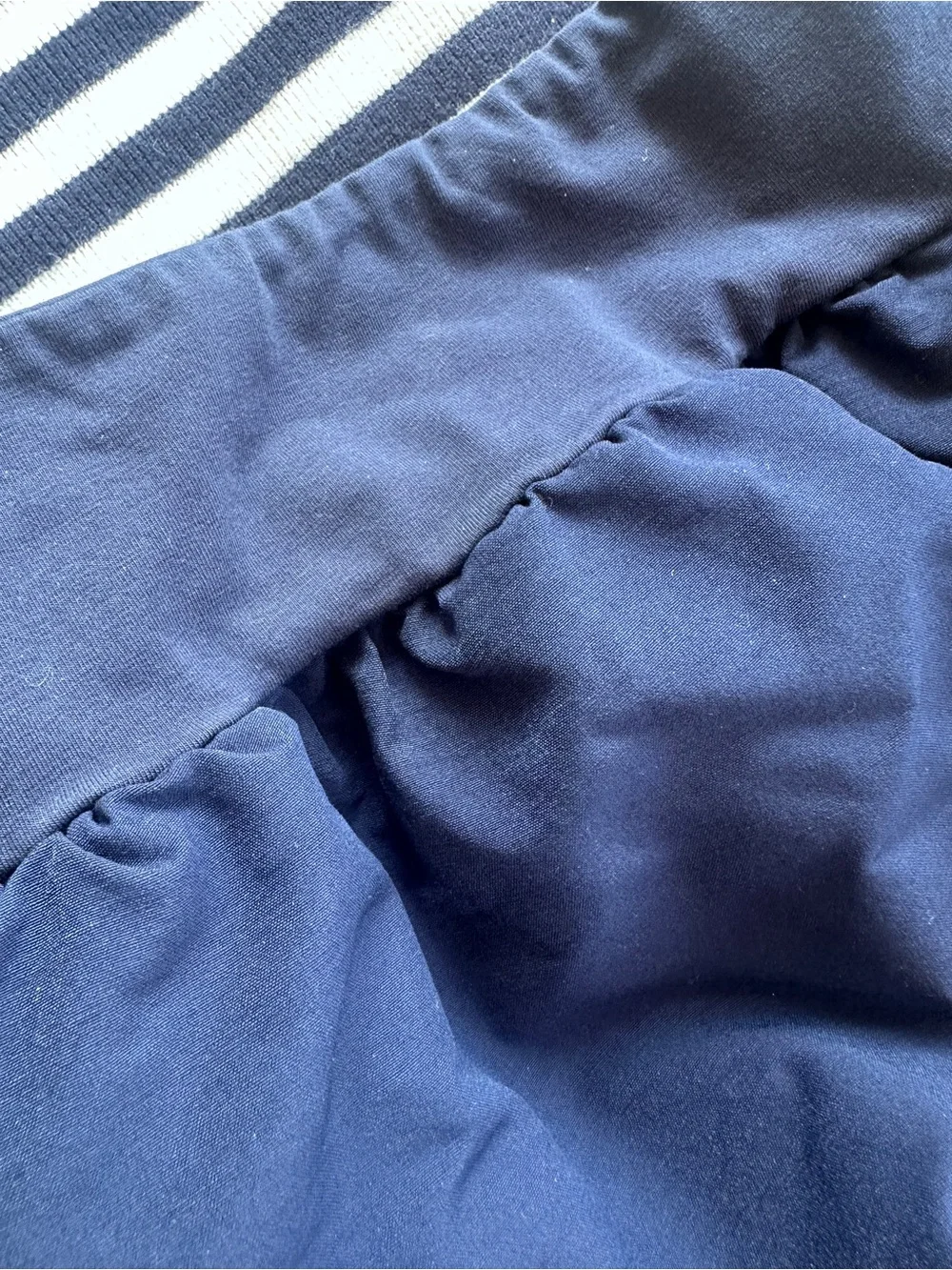 Rachel Zoe girls 7/8 M Navy and White Striped Bubble Skirt & Scrunchie